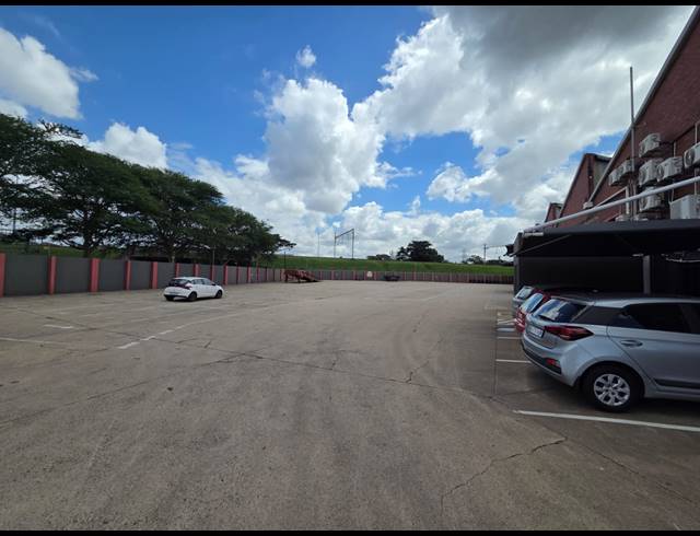 8,237M² WAREHOUSE TO LET IN MOBENI